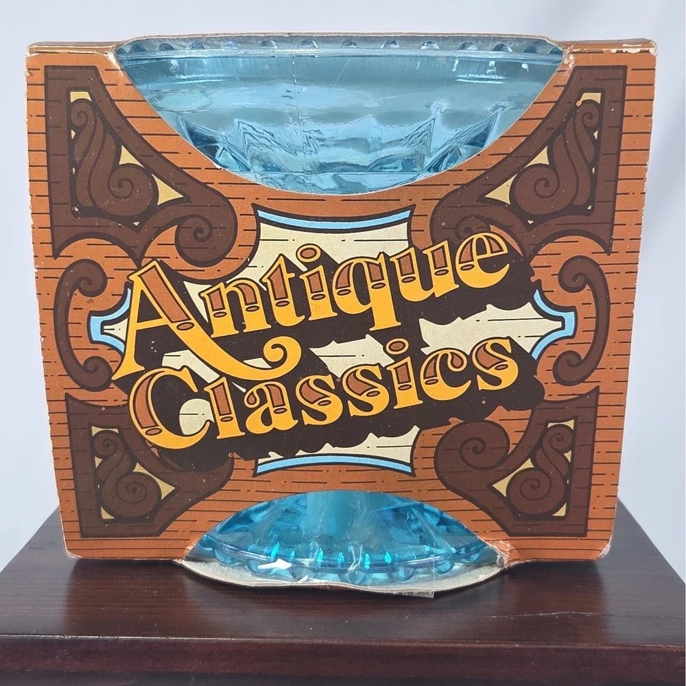 Vintage Jeanette Glass Footed Compote  Ice Blue 1324